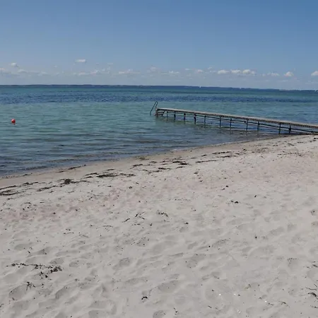 Kalv - 75m From The Sea By Interhome Semesterbostad *