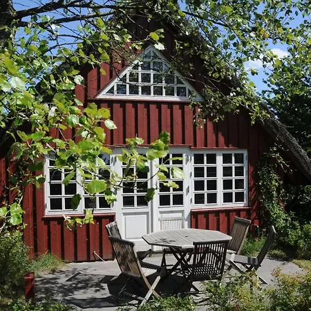 Kalv - 75m From The Sea By Interhome Semesterbostad *