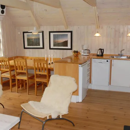 Kalv - 75m From The Sea By Interhome Semesterbostad *